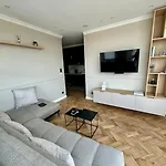 Bel Climatise En Plein Coeur De Appartement