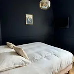 Bel Climatisé En Plein Cœur De *